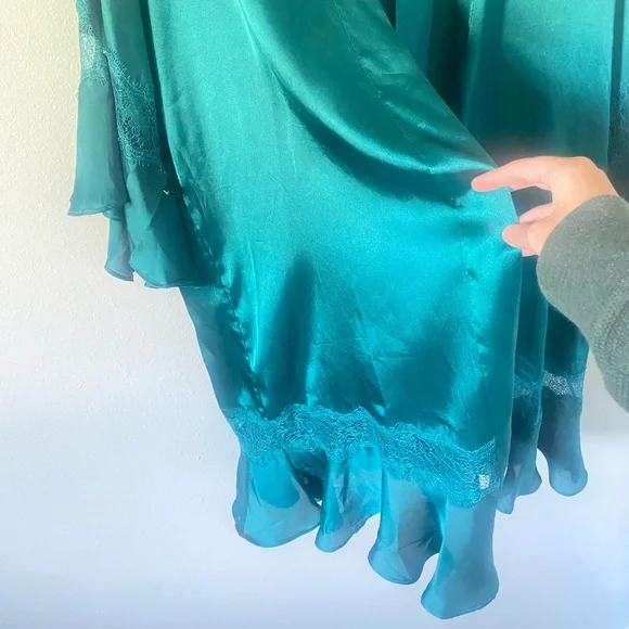 Victoria’s Secret women’s teal robe lace details small fairycore whimsy glam - Picture 7 of 8
